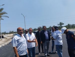 رئيس جهاز دمياط الجديدة يتابع أعمال النظافة والصيانة ورصف الطرق بالأحياء السكنية والمنطقة الصناعية