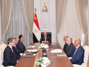 الرئيس السيسي يوجه بخارطة طريق لتطوير الإعلام المصري ودعم الصحفيين وحل مشكلات ماسبيرو