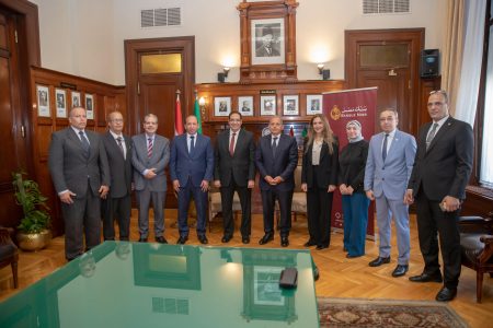 بنك مصر يدعم مستشفى القصر العيني الجامعي بمبلغ 124 مليون جنيه لتطوير مركز رعاية الحالات الحرجة وتقديم خدمة أفضل للمواطنين