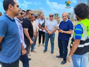 مسئولو "الإسكان" يتفقدون المشروعات الجاري تنفيذها بالقرى السياحية