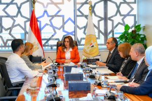 وزيرة التنمية المحلية تبحث مع مديرة مكتب اليونسكو الإقليمي بالقاهرة مجالات التعاون المشترك بين الجانبين