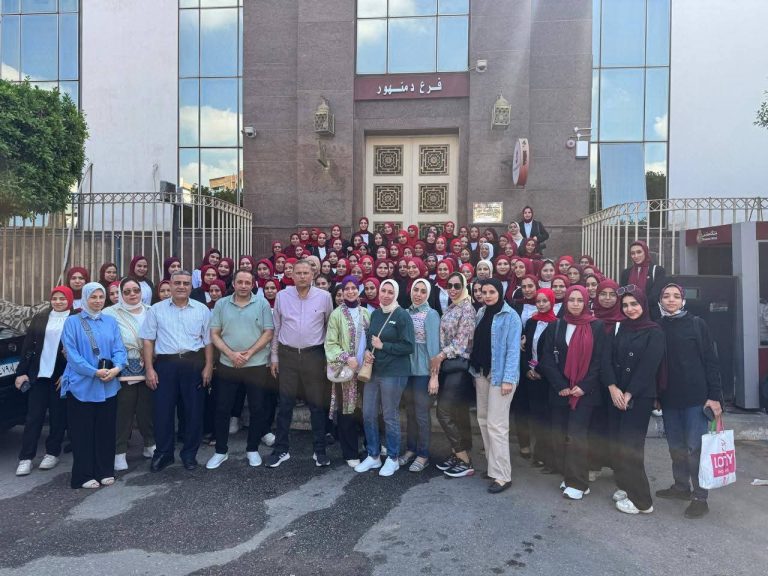 «الشباب والرياضة» تطلق تجربة محاكاة للعمل البنكي داخل فرع بنك مصر لتأهيل شباب البحيرة