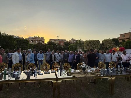 تكريم رئيس جهاز مدينة القاهرة الجديدة تقديرًا لجهوده في خدمة الأهالي وتطوير المدينة