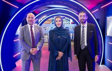 «أفق» العُمانية و«برايم مصر» يدشنان أول «منطقة للذكاء الاصطناعي والتقنيات المتقدمة» في سلطنة عُمان