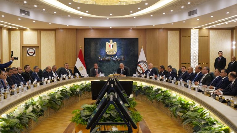 النائب العام يستقبل «كجوك» في إطار تعزيز الشراكة المؤسسية بين النيابة العامة و«المالية» النائب العام يستقبل «كجوك» في إطار تعزيز الشراكة المؤسسية بين النيابة العامة و«المالية»