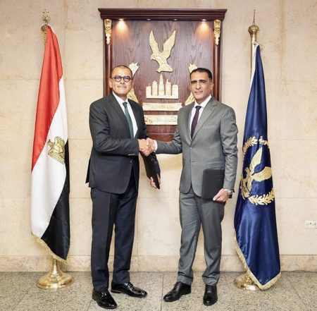 البنك الزراعي المصري يوقع بروتوكول تعاون مع منظومة أمان لتوفير السلع الغذائية للأسر الأكثر احتياجاً في أكثر من 1150 منفذ بكافة المحافظات