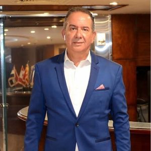 إيهاب عبد العال : %80 للحج الاقتصادي و20% للفاخر.. توقعات الموسم الجديد الحج دون زيادة كبيرة في الأسعار