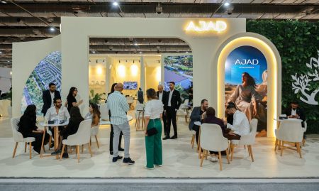 إقبال قوي على جناح «AJAD Developments» في معرض سيتي سكيب مصر 2025