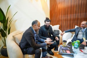قوافل للتطوير العقاري تستضيف الفنان كريس المصري في سيتي سكيب 2025