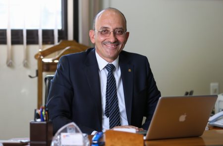 علاء فكري يقترح مبادرة من 4 محاور لتنظيم السوق العقاري وفتح الوحدات المغلقة وتوفير شقق للإيجار
