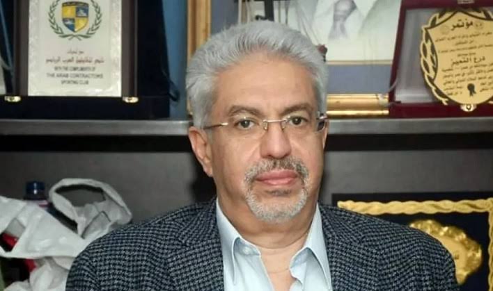 بعد وصوله لمستويات قياسية.. هل ينهار سعر الذهب؟ مواجهة ساخنة بين عمرو أديب ورئيس شعبة الذهب 3 بعد وصوله لمستويات قياسية.. هل ينهار سعر الذهب؟ مواجهة ساخنة بين عمرو أديب ورئيس شعبة الذهب