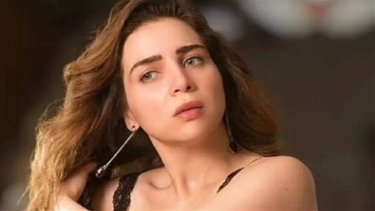الفنانة مي عز الدين تتصدر التريند والزعيم يدعمها بقوة (فيديو) الفنانة مي عز الدين تتصدر التريند والزعيم يدعمها بقوة (فيديو)