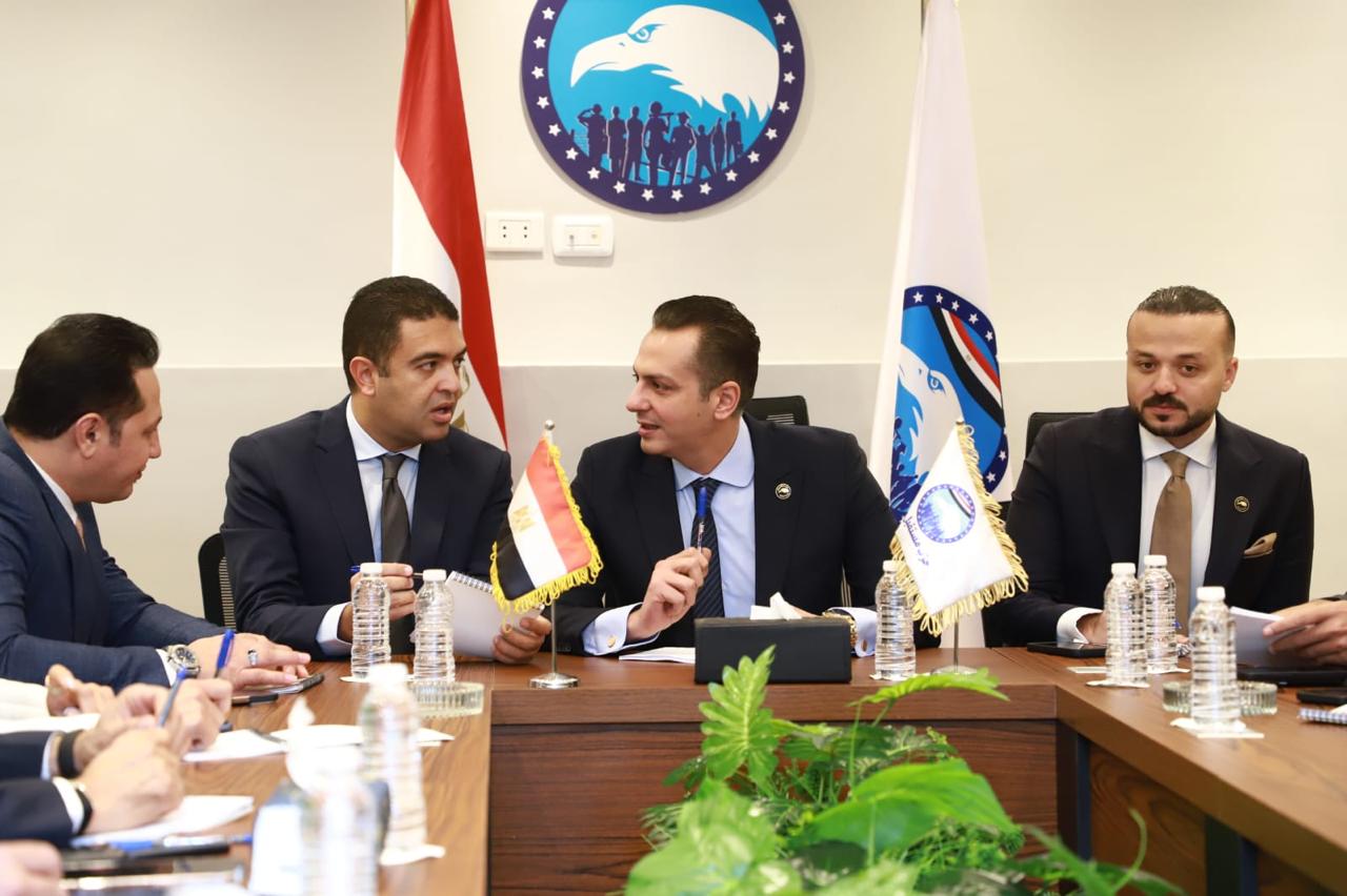 نائب رئيس الحزب والأمين العام يتفقد غرفة العمليات المركزية لحزب مستقبل وطن لمتابعة التحضيرات لبرلمان 2025 (صور)