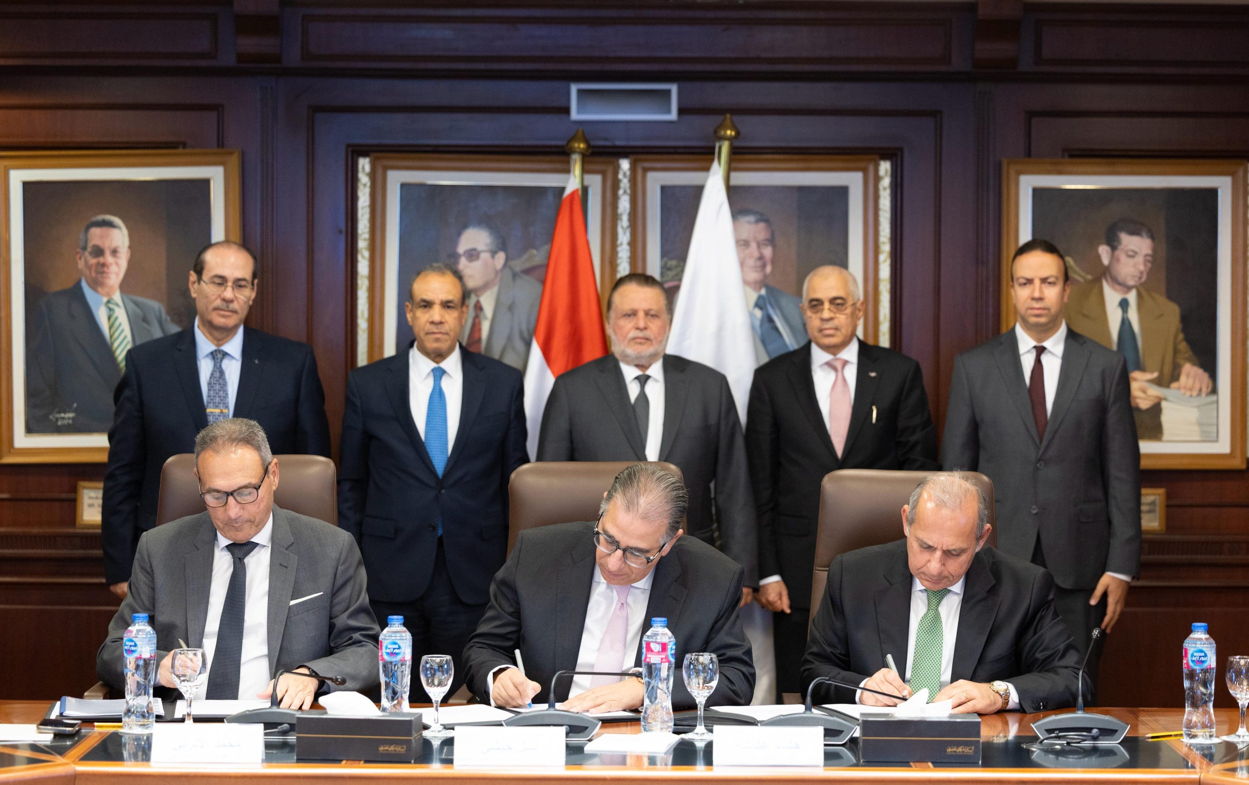 بنك مصر يشارك في مبادرة "افتح حسابك في مصر" للمصريين العاملين بالخارج التي أطلقها البنك المركزي المصري ووزارة الخارجية والهجرة 4 بنك مصر يشارك في مبادرة "افتح حسابك في مصر" للمصريين العاملين بالخارج التي أطلقها البنك المركزي المصري ووزارة الخارجية والهجرة