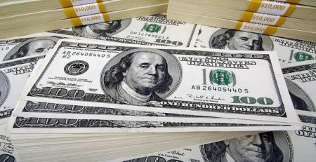 أسعار الدولار في البنك الأهلي الآن بمنتصف تعاملات اليوم الجمعة