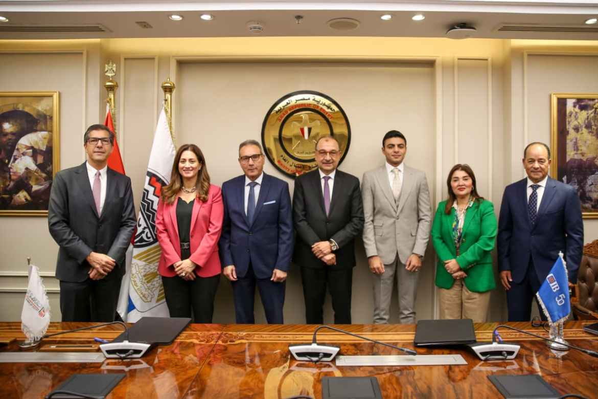 تحالف مصرفي عملاق يمول إنشاء أول مصنع لإنتاج أقراص الكلور في مصر وأفريقيا بـ21.8 مليون دولار و255 مليون جنيه