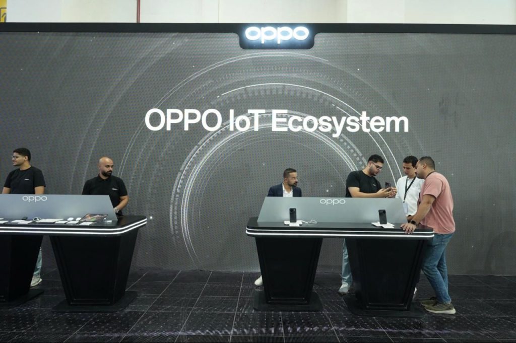  أوبو تكشف عن أحدث هواتفها الرائدة Find X9 Pro  بمعرض Cairo ICT 2025