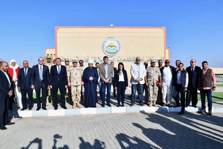 جانب من الحضور، النافذة الإخبارية