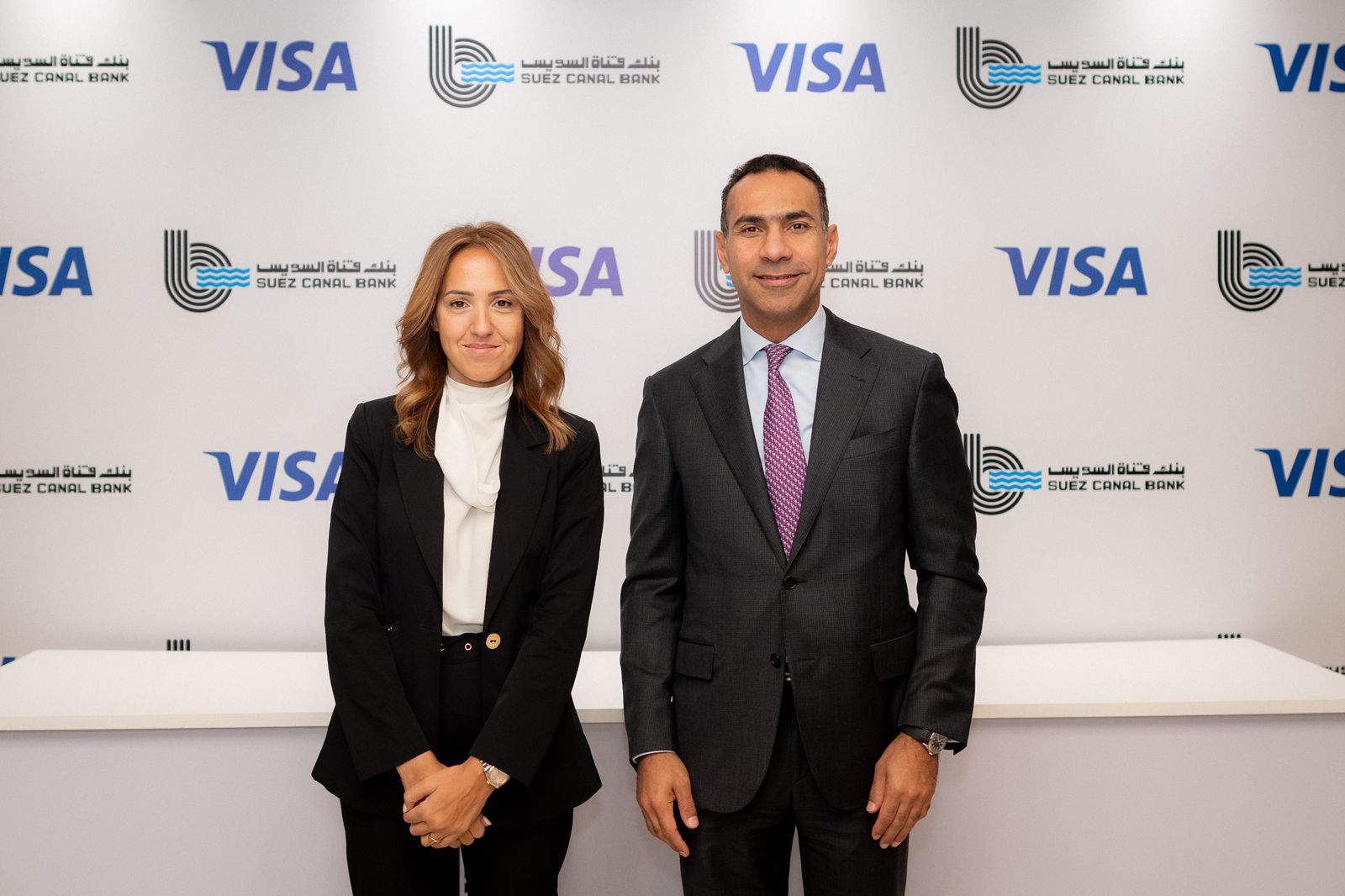بنك قناة السويس يوقّع اتفاقية شراكة استراتيجية مع "فيزا" لدعم التحول الرقمي وتطوير حلول دفع مبتكرة