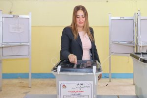 رئيس البريد" تُدلي بصوتها.. في انتخابات مجلس النواب ٢٠٢٥