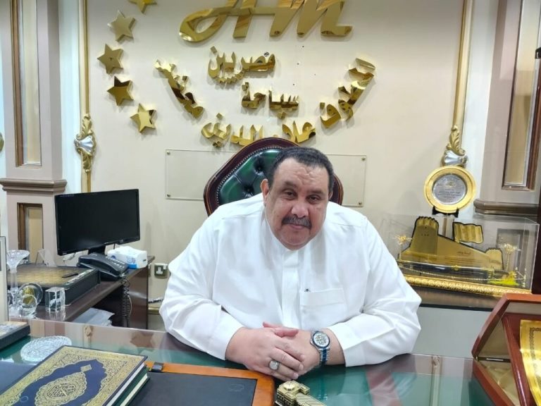 المطوف علاء محضر: نخدم 5 آلاف حاج مصري سنويًا..وموسم الحج الماضي ناجح ويُدرَّس عالميًا