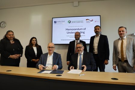 بنك التعمير والإسكان يوقع مذكرة تفاهم لتعزيز التمويل الأخضر والمستدام.. أعرف التفاصيل