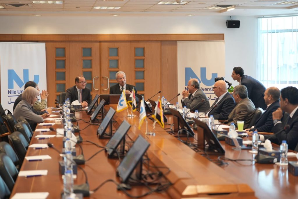 أبرز رسائل وزير المالية لطلاب جامعة النيل..والقائم بأعمال الجامعة يرد