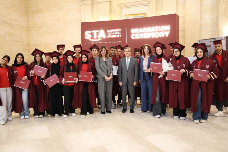 احتفال بنك التعمير والإسكان والسويدي إلكتريك بتخريج أول دفعات الأكاديمية الفنية 2024/2025 احتفال بنك التعمير والاسكان والسويدي، النافذة الإخبارية