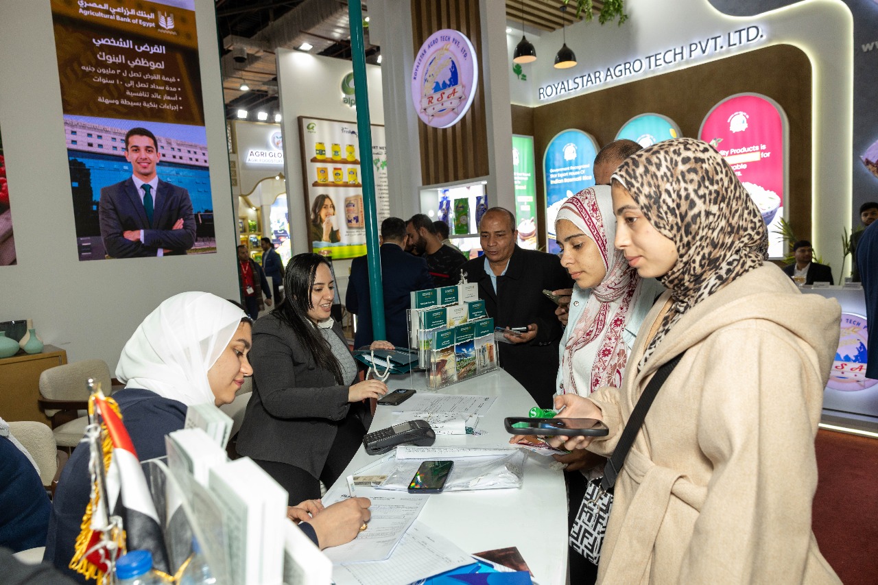 البنك الزراعي المصري يستعرض الفرص التمويلية لشركات التصنيع الزراعي والصناعات الغذائية خلال مشاركته بمعرض فود أفريكا