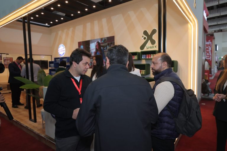 “فالي ووتر” تطرح المياه الغازية “سباركس”.. وتشارك في فوود أفريكا 2025 للتوسع في التصدير "فالي ووتر" تطرح المياه الغازية "سباركس".. وتشارك في فوود أفريكا 2025 للتوسع في التصدير