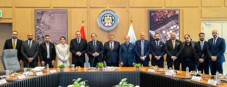 15صورة ترصد كواليس حوار صريح بين وزير المالية والمطورين العقاريين لقاء المطورين العقاريين ووزير المالية، النافذة الإخبارية