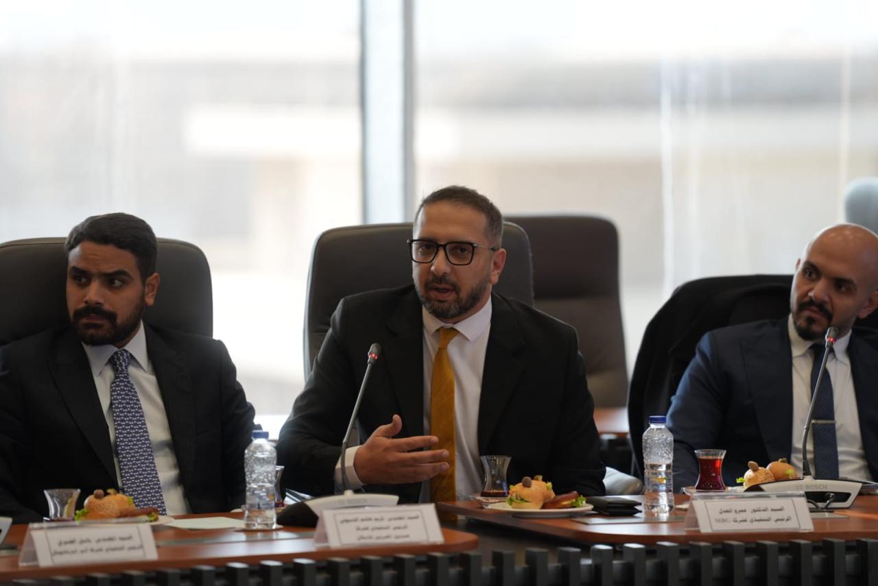 15صورة ترصد كواليس حوار صريح بين وزير المالية والمطورين العقاريين