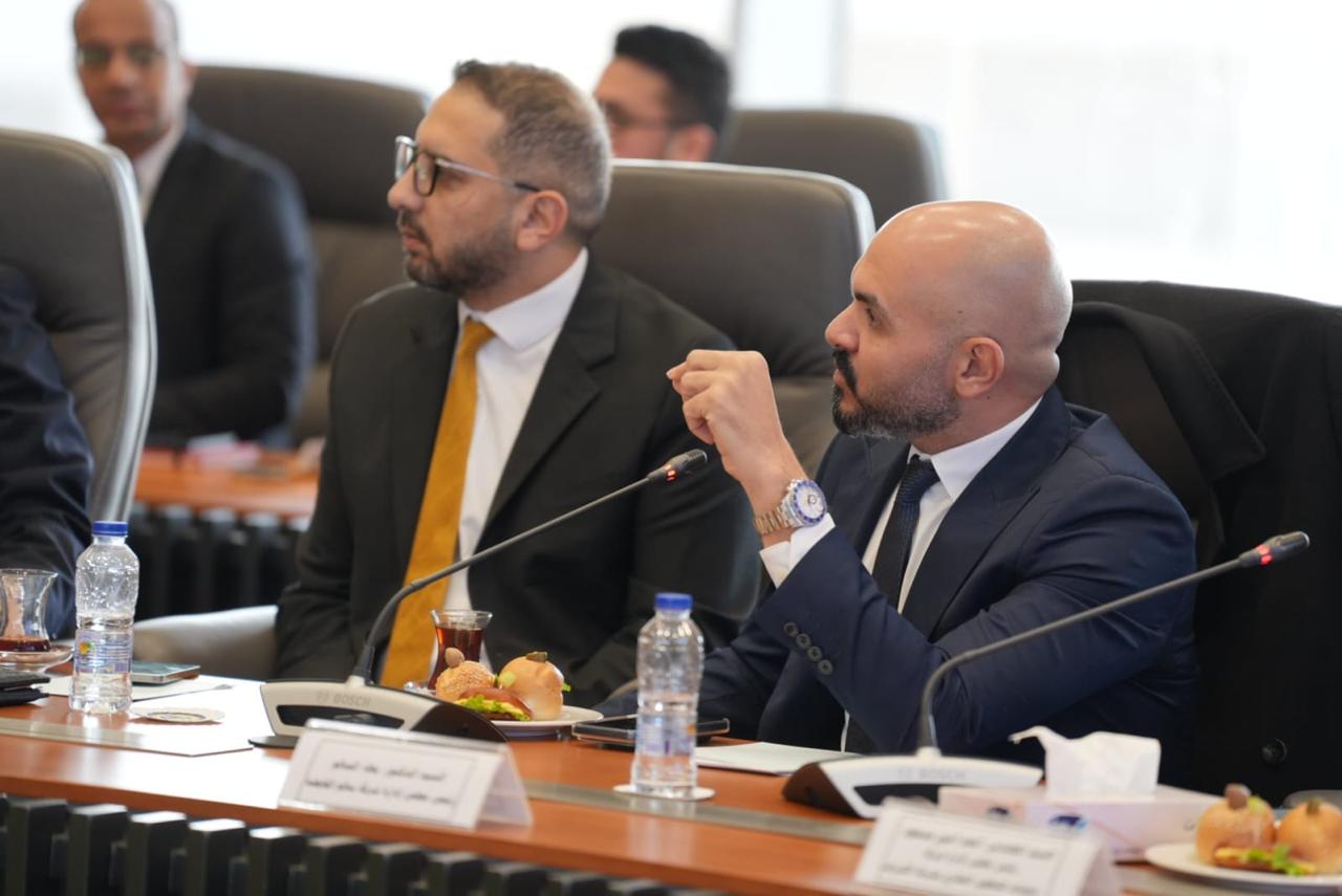 15صورة ترصد كواليس حوار صريح بين وزير المالية والمطورين العقاريين