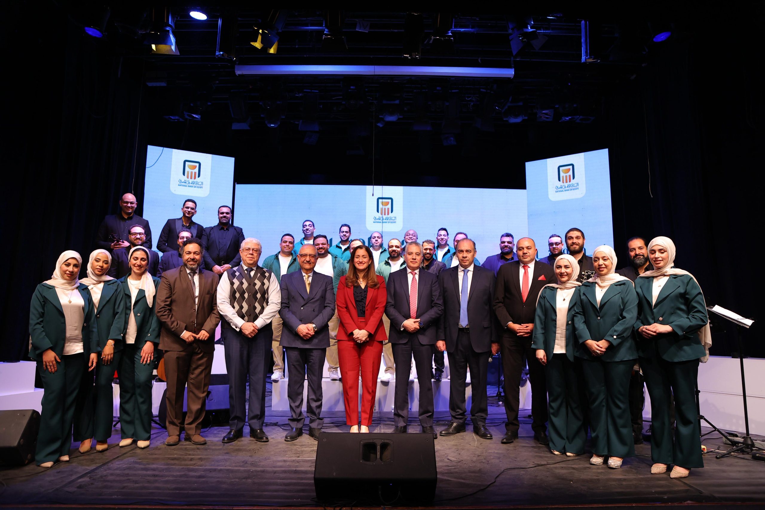 ثروته البشريه علي راس اولوياته.. استراتيجية البنك الاهلي المصري لدعم العاملين 3 ثروته البشريه علي راس اولوياته.. استراتيجية البنك الاهلي المصري لدعم العاملين