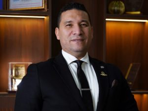 " السلمانية جروب " تتعاقد مع الدكتور جلال الشيخ مديرًا عامًا للمجموعة