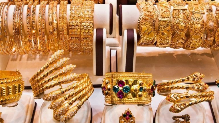 الذهب اليوم، النافذة