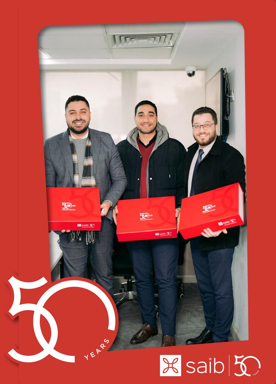 بنك saib يحتفل بمرور 50 عاماً على تأسيسه مع موظفيه