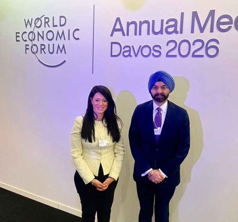 من “دافوس”.. المشاط تضع خارطة طريق جديدة مع البنك الدولي لدعم القطاع الخاص وتحفيز الإنتاجية من "دافوس".. المشاط تضع خارطة طريق جديدة مع البنك الدولي لدعم القطاع الخاص وتحفيز الإنتاجية