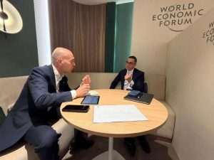 وزير الاستثمار، النافذة