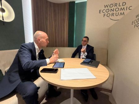 من “دافوس”.. وزير الاستثمار يبحث مع “أريستون” العالمية تحويل مصر لمركز تصديري للأسواق الأوروبية وزير الاستثمار، النافذة