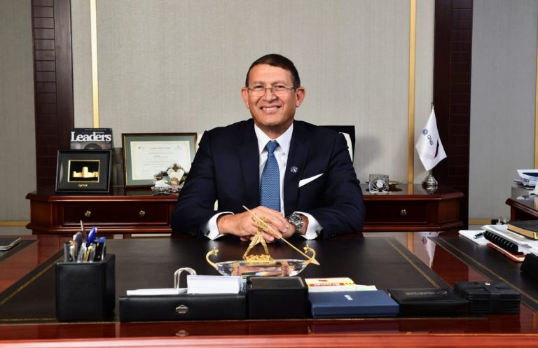 محمد بدير الرئيس التنفيذي لبنك QNB مصر، النافذة