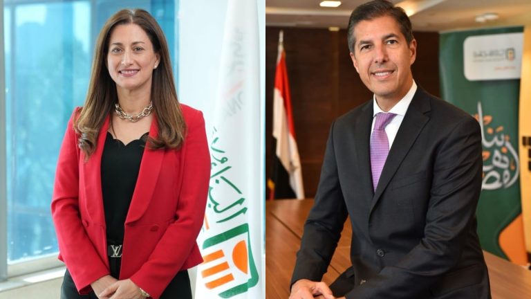 البنك الأهلي المصري يعزز ريادته في تمويل الشركات والقروض المشتركة بمحفظة تتجاوز 4.8 تريليون جنيه ومبادرات قوية في التمويل المستدام قيادات البنك الاهلي المصري، النافذة