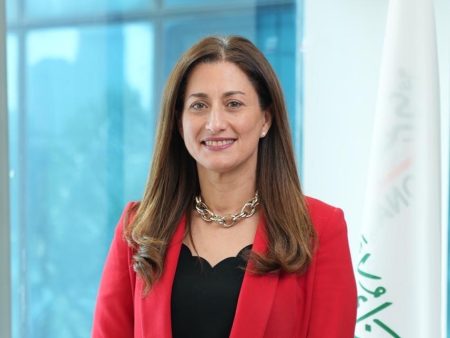 نائب الرئيس التنفيذي للبنك الأهلي: قدنا صفقات تمويل مشترك بـ 442 مليار جنيه ونستهدف زيادة التمويل الأخضر 10% سنوياً سهى التركي نائب الرئيس التنفيذي للبنك الأهلي المصري