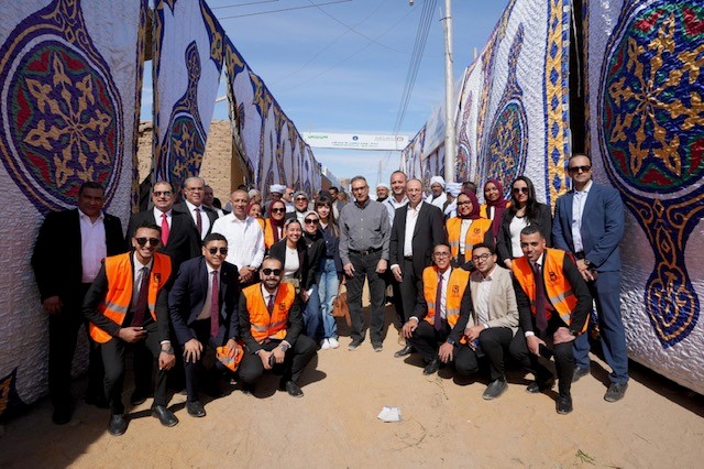 ضمن مسؤوليته المجتمعية.. البنك الأهلي المصري يدعم أهالي أسوان بوحدات سكنية ومشروعات إنتاجية