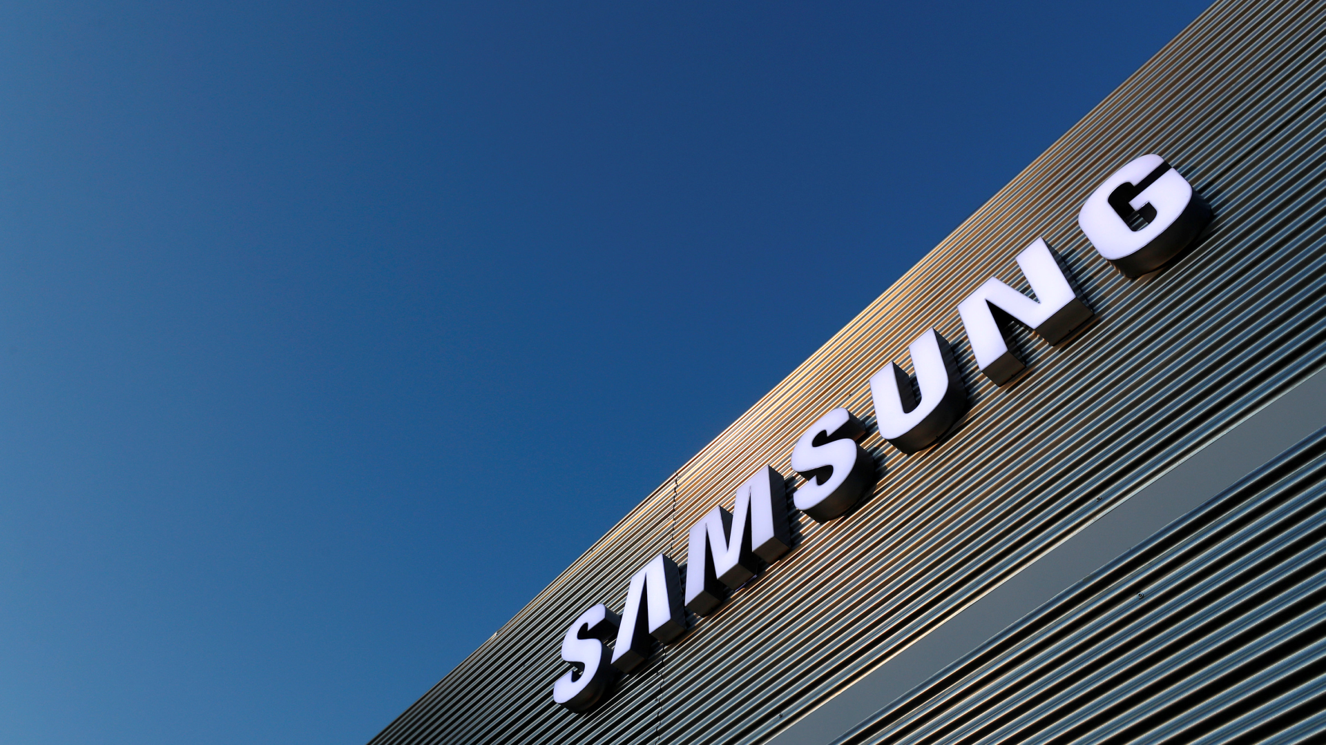 بين ضغوط التكلفة وغضب المستهلكين.. سامسونج تلوح برفع أسعار الأجهزة في 2026