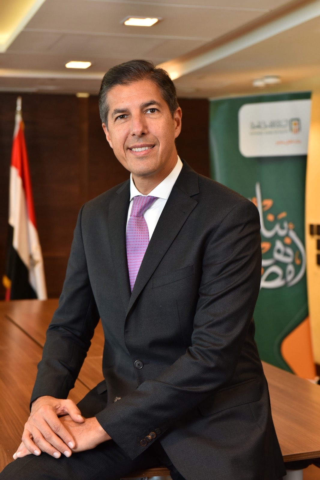 البنك الأهلي المصري يعزز ريادته في تمويل الشركات والقروض المشتركة بمحفظة تتجاوز 4.8 تريليون جنيه ومبادرات قوية في التمويل المستدام 3 البنك الأهلي المصري يعزز ريادته في تمويل الشركات والقروض المشتركة بمحفظة تتجاوز 4.8 تريليون جنيه ومبادرات قوية في التمويل المستدام