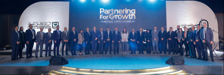 البنك الأهلي ومصر لتأمينات الحياة يطلقان حزمة تأمين بنكي جديدة لدعم المشروعات الصغيرة والمتوسطة