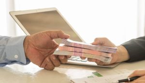 أصحاب الأعمال والمهن الحرة، النافذة الإخبارية