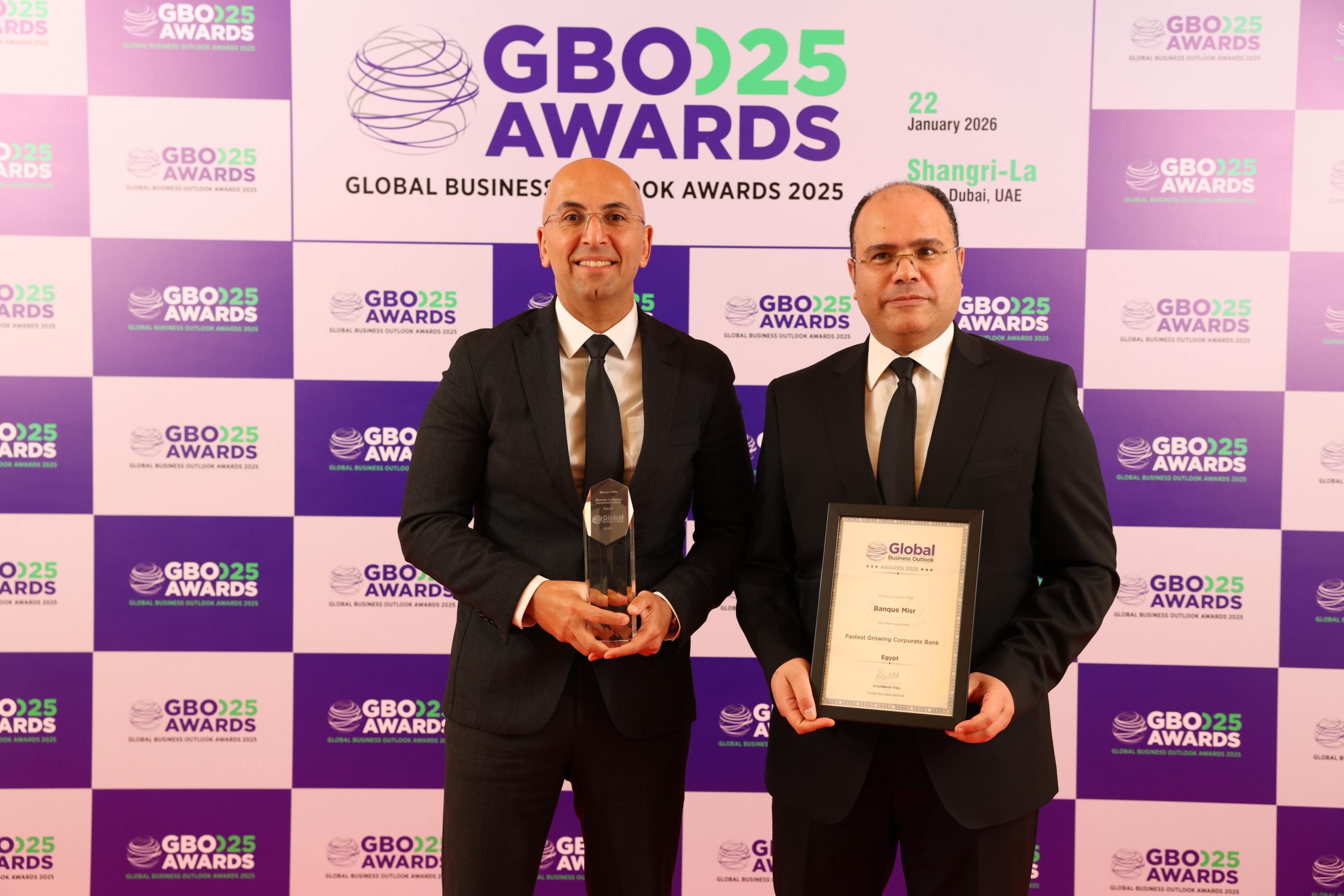 بنك مصر "أسرع بنك نموًا في قطاع الشركات " من مجلة جلوبال بيزنس أوتلوك 1 بنك مصر "أسرع بنك نموًا في قطاع الشركات " من مجلة جلوبال بيزنس أوتلوك