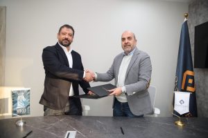 توقيع البروتوكول، النافذة